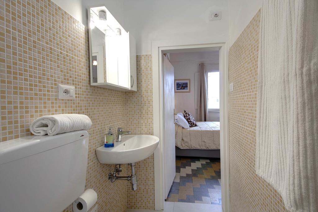 Residenza Castillo Florence Exterior photo